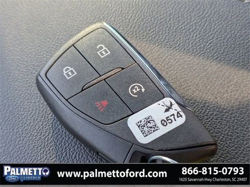 Used 2023 GMC Canyon Elevation w/ Elevation Premium Package image 31