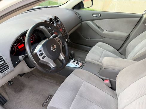 Used 2007 Nissan Altima 2.5 S w/ Convenience Plus Pkg FWD image 6