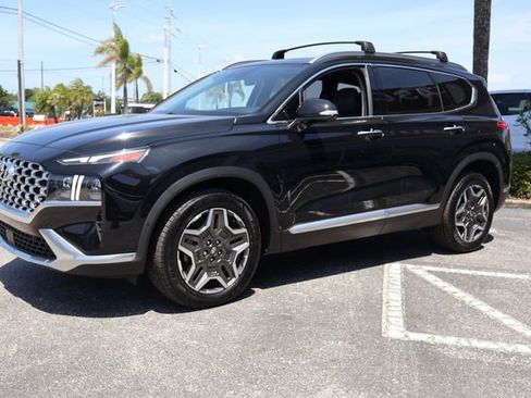 Used 2023 Hyundai Santa Fe Limited FWD image 3