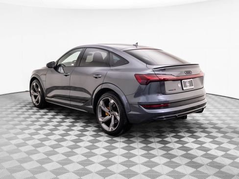 Used 2022 Audi e-tron S Prestige w/ Prestige Package image 6