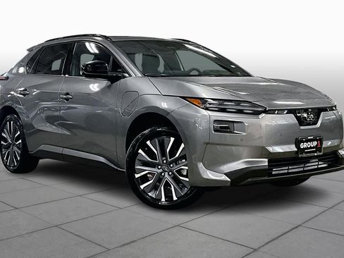 New 2026 Subaru Solterra Limited image 2