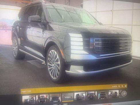 Certified 2026 Hyundai Palisade Calligraphy AWD/4WD image 3