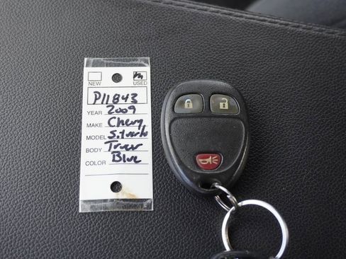 Used 2009 Chevrolet Silverado 1500 LT image 30