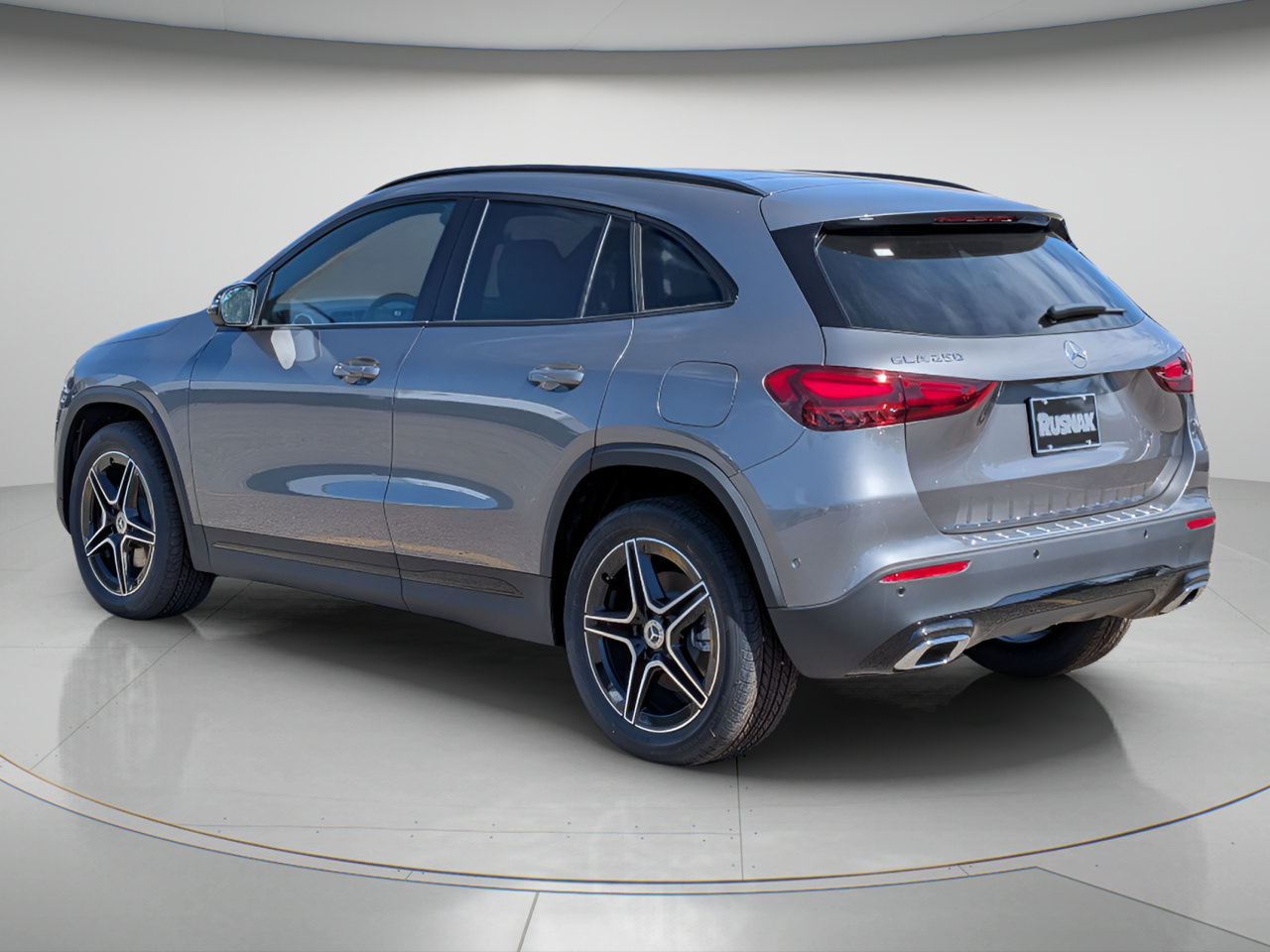 New 2026 Mercedes-Benz GLA 250 image 2