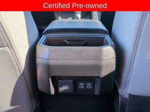 Certified 2025 Toyota Tacoma TRD Off-Road AWD/4WD image 26