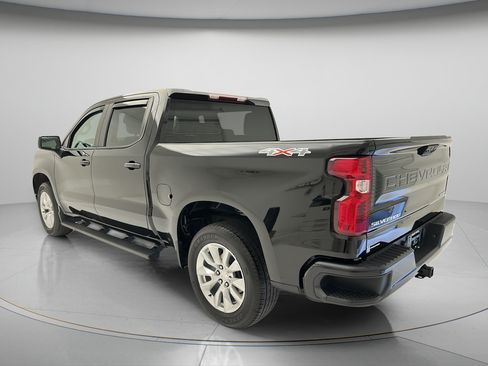 Used 2023 Chevrolet Silverado 1500 Custom AWD/4WD image 7