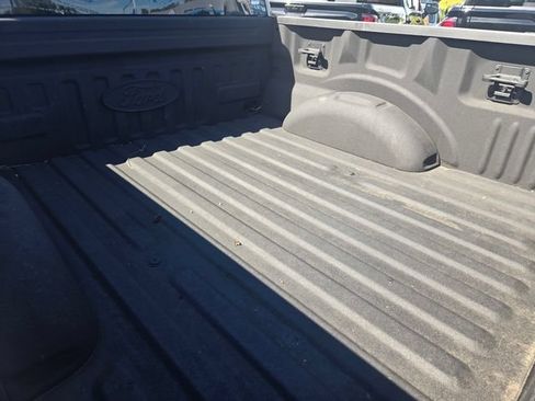 Used 2017 Ford F150 XLT w/ Equipment Group 302A Luxury AWD/4WD image 10