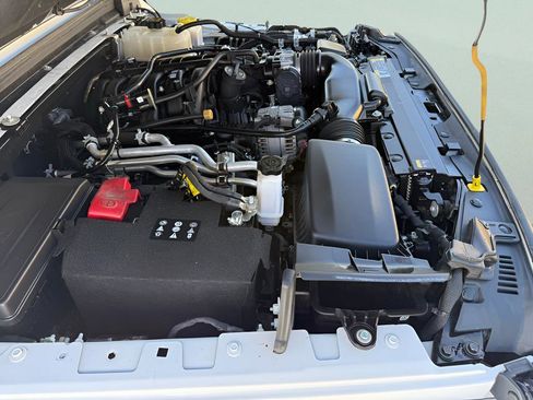 Used 2023 Jeep Gladiator Overland image 33