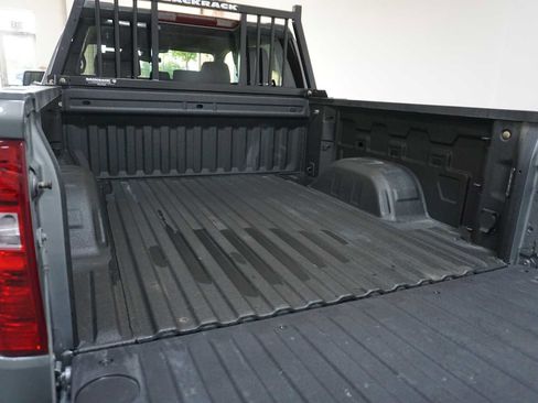 Used 2023 Chevrolet Silverado 1500 LT image 10