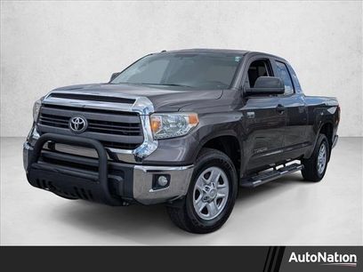 Used 2015 Toyota Tundra SR5 w/ SR5 Upgrade Package