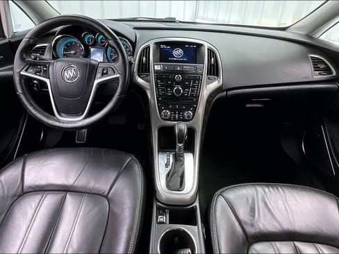 Used 2013 Buick Verano Leather FWD image 14