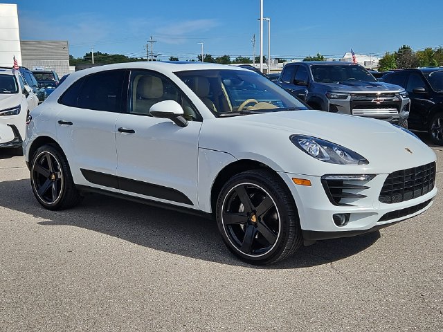 Used 2016 Porsche Macan S AWD/4WD image 7