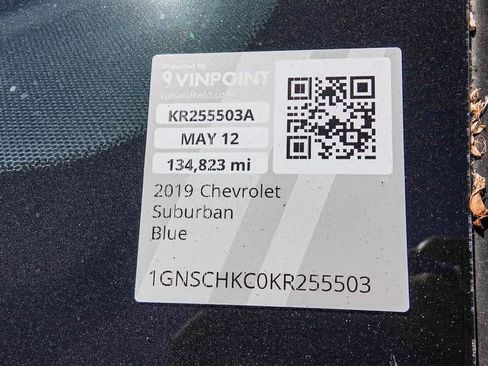 Used 2019 Chevrolet Suburban LT w/ LT Signature Package image 32