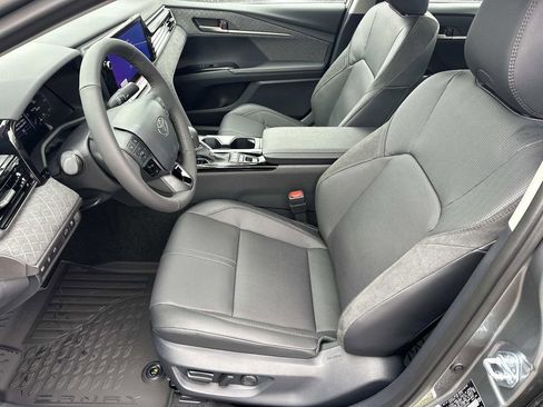 New 2026 Toyota Camry XLE image 18