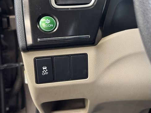 Used 2013 Honda Civic LX image 25