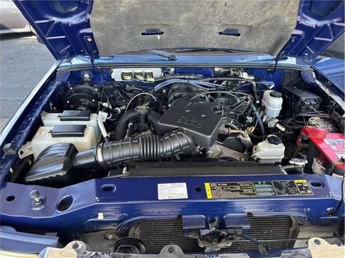 Used 2009 Ford Ranger XLT image 17