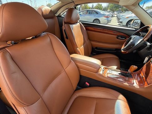 Used 2002 Lexus SC 430 Convertible RWD image 17