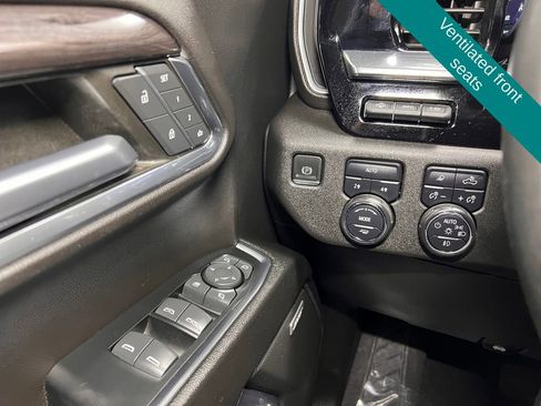 Used 2023 Chevrolet Silverado 1500 LTZ w/ Technology Package AWD/4WD image 16