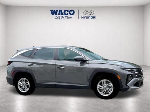 Used 2026 Hyundai Tucson SE FWD image 12