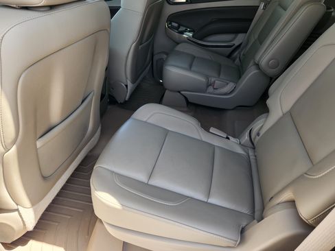 Used 2015 Chevrolet Tahoe LT w/ Luxury Package RWD image 29