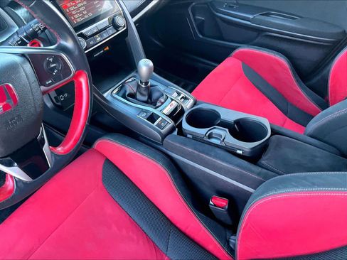 Used 2019 Honda Civic Type R image 18