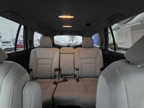 Used 2018 Honda Pilot EX image 19