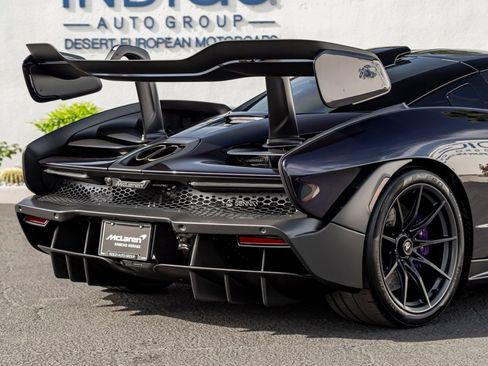 Used 2019 McLaren Senna image 7