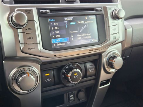 Used 2018 Toyota 4Runner SR5 Premium AWD/4WD image 9