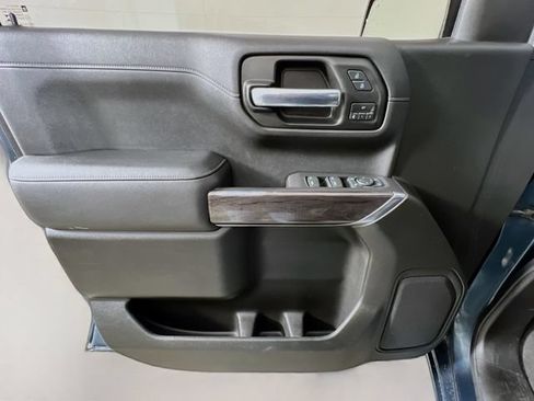 Used 2020 Chevrolet Silverado 1500 LTZ w/ LTZ Plus Package AWD/4WD image 30
