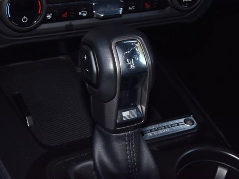 Certified 2025 Ford Bronco Outer Banks image 32