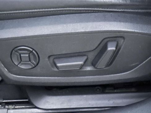 Used 2021 Audi A6 Premium Plus image 18