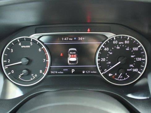 Used 2023 Nissan Rogue S image 19