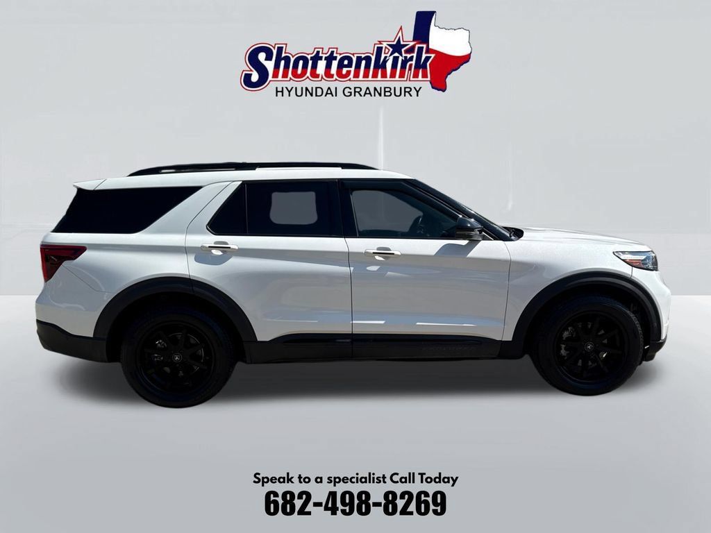 Used 2020 Ford Explorer ST w/ Premium Technology Package AWD/4WD image 5