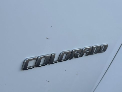 Used 2020 Chevrolet Colorado W/T w/ WT Convenience Package image 14