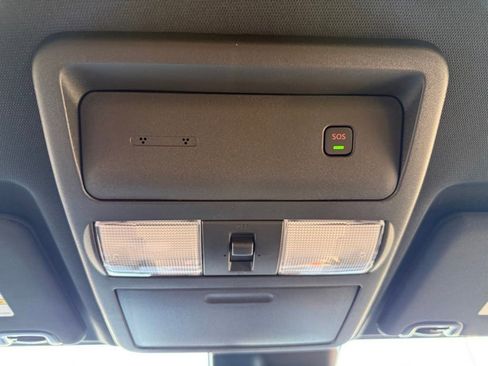 New 2026 Nissan Frontier SV image 12