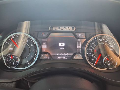 Used 2022 RAM 1500 Laramie w/ Laramie Southwest Edition AWD/4WD image 14