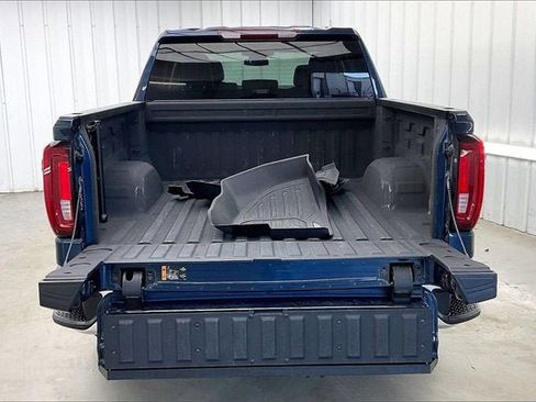 Certified 2023 GMC Sierra 1500 SLT w/ SLT Premium Package image 34