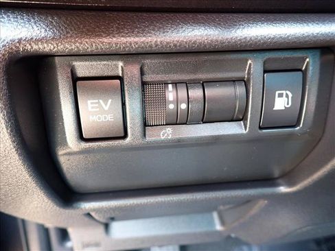 Used 2026 Subaru Crosstrek 2.5i Limited w/ Crosstrek Mirror Package AWD/4WD image 16