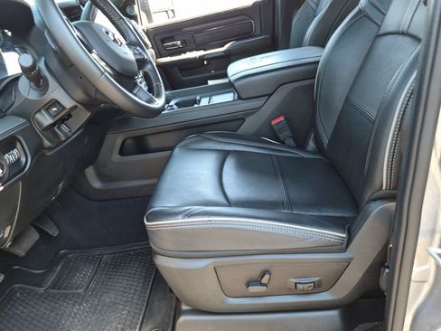 Used 2024 RAM 2500 Limited AWD/4WD image 11