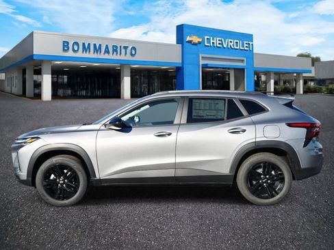 New 2026 Chevrolet Trax ACTIV w/ Driver Confidence Package FWD image 2