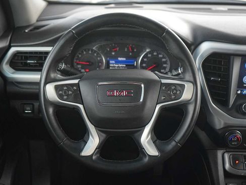 Used 2023 GMC Acadia SLT FWD image 16