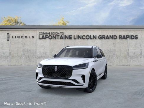 New 2026 Lincoln Aviator Reserve w/ Jet Appearance Package AWD/4WD image 2