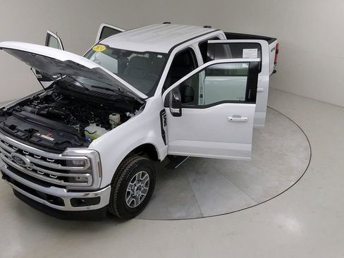 Used 2024 Ford F350 Lariat w/ Lariat Ultimate Package image 46