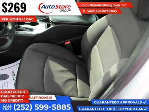 Used 2018 Chevrolet Malibu LT FWD image 7