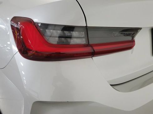 Used 2024 BMW 330i xDrive Sedan w/ Convenience Package AWD/4WD image 39
