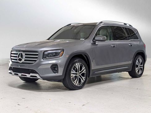 Used 2025 Mercedes-Benz GLB 250 GLB 250 image 7