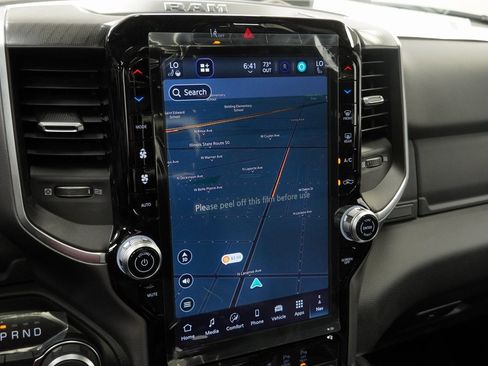 New 2026 RAM 1500 4x4 Crew Cab image 22