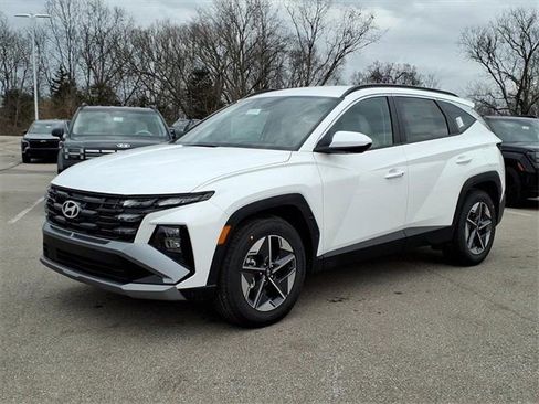 New 2026 Hyundai Tucson SEL FWD image 2