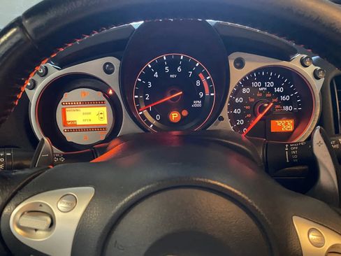 Used 2012 Nissan 370Z Coupe image 12