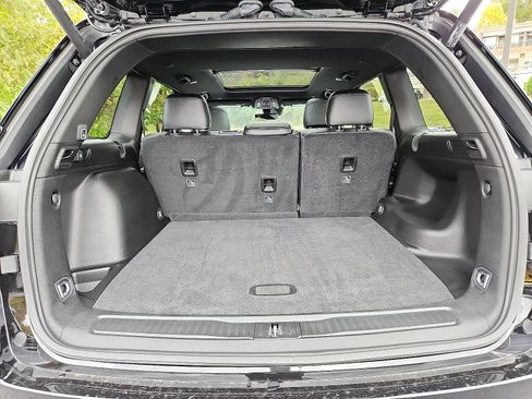 Certified 2025 Jeep Grand Cherokee Limited image 29